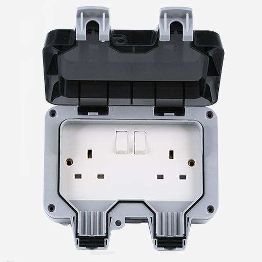 IP66 British Double Gang Waterproof Socket Outlet