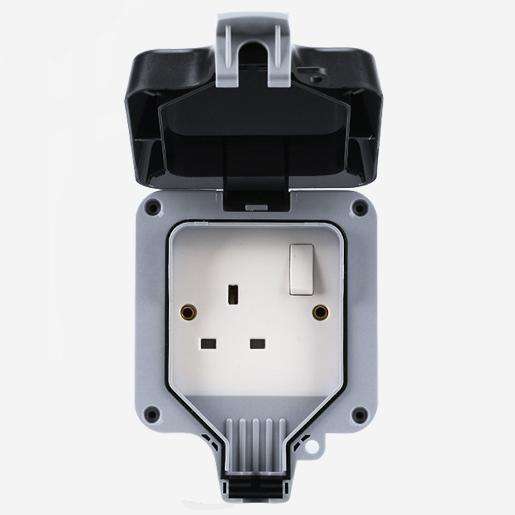 IP66 British Single Gang Waterproof Socket Outlet